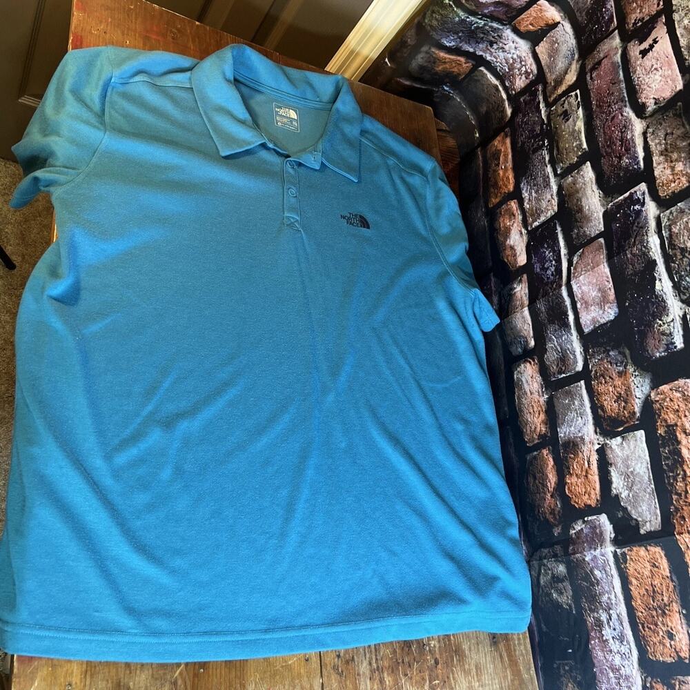 The North Face Men’s XXL Blue Flashdry Polo